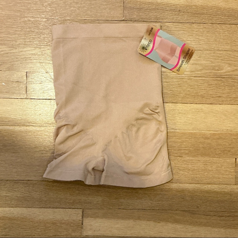 Women's Tan Shorts